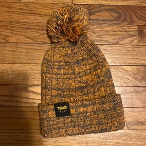 Teva orange / gray knit warm winter beanie / Pom Pom hat